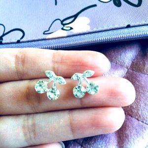 3/9$ 🎀 925 silver coated alloy earrings studs #37